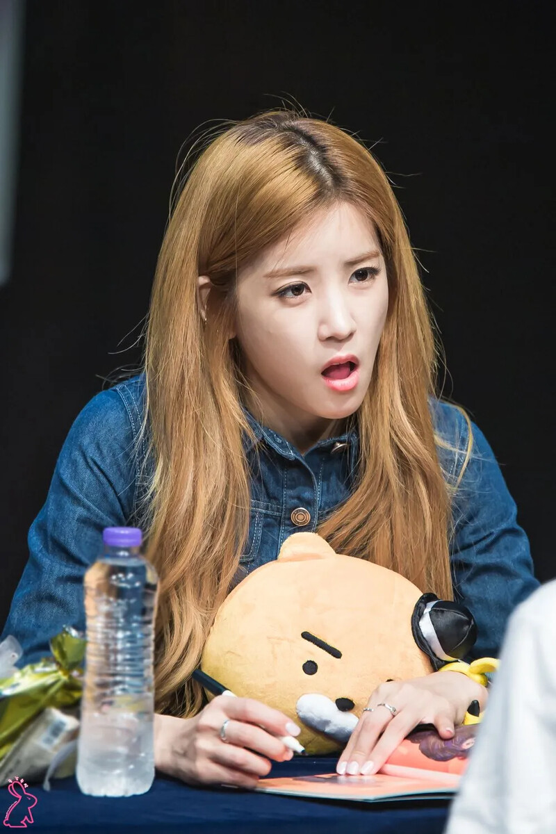 Chorong232_1.jpg