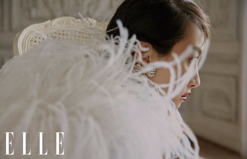 f(x)'s Victoria Song Qian for Elle June 2020 issue documents 6