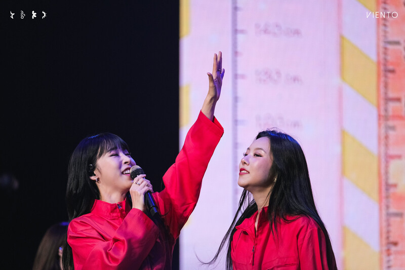 221118 MAMAMOO Moon Byul & Whee In - 'MY CON' World Tour  in Seoul Day 1 documents 1