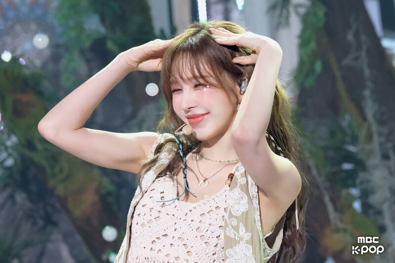240706 Red Velvet Wendy - 'Cosmic' at Music Core documents 3