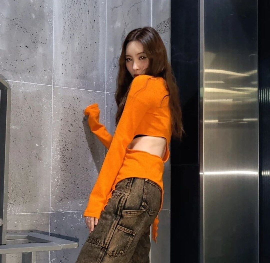 Dedicated to Sunmi's fashion on Instagram: “SUNMI IG UPDATE ZARA