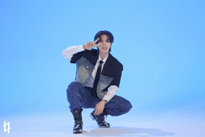 231222 - Naver Genie Original E',last Just Dance Behind Photos