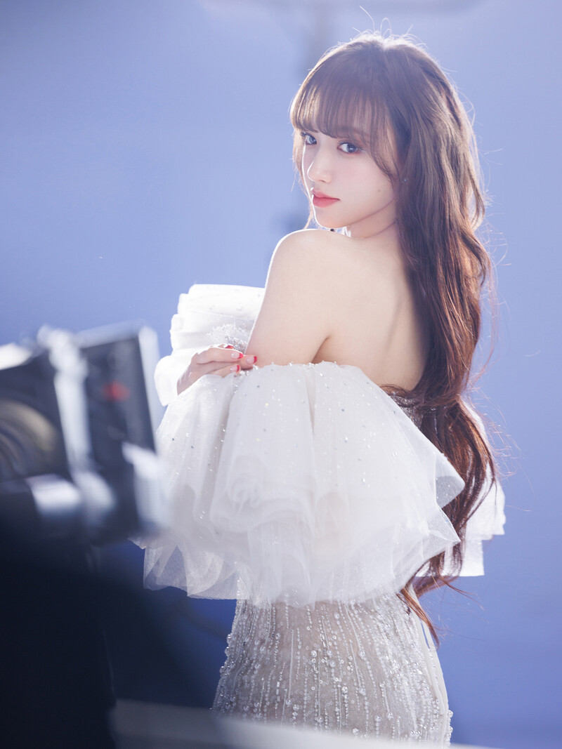 230322 Cheng Xiao Weibo Studio - Vaseline Photoshoot Behind documents 5