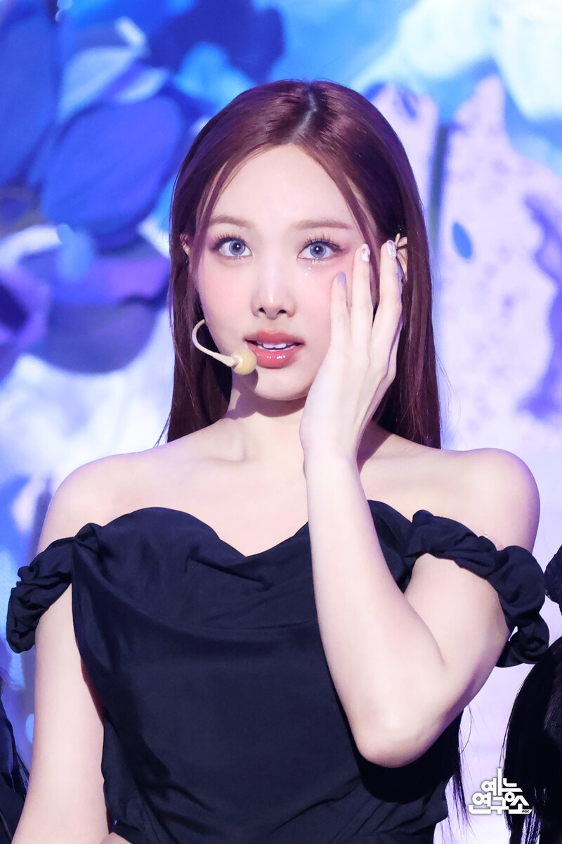 240302 TWICE Nayeon - ‘ONE SPARK’ at Music Core documents 2