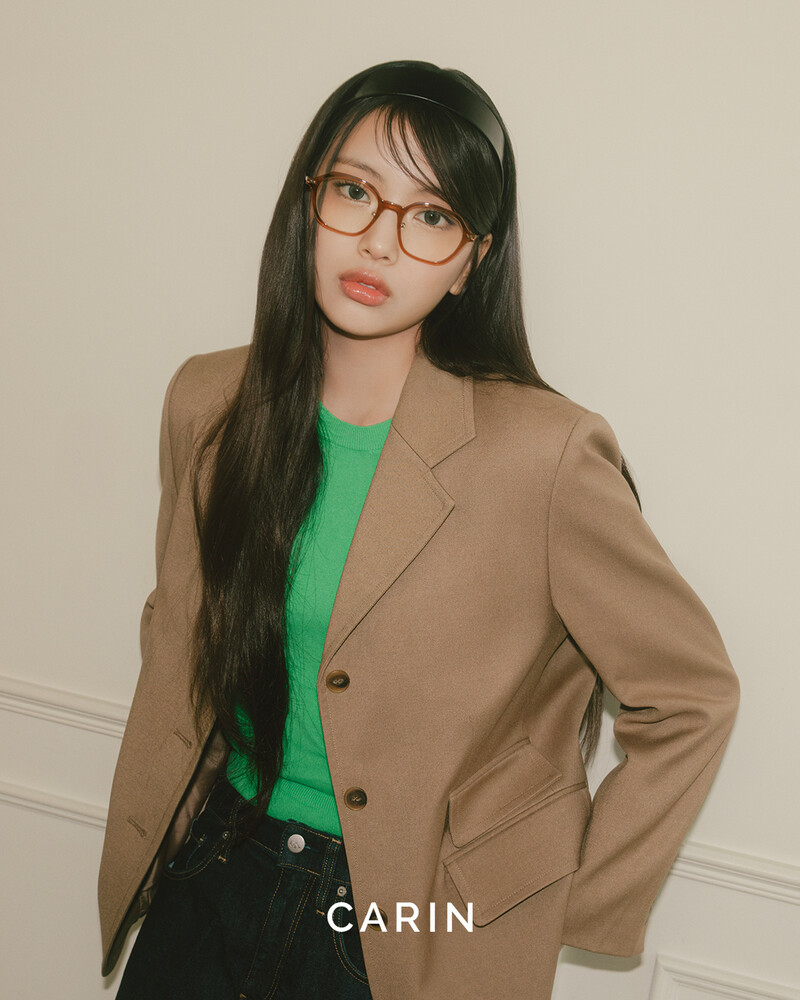 NewJeans for Carin - 24FW Eyeglasses Collection 'Can't Take My Eyes Off You' documents 4