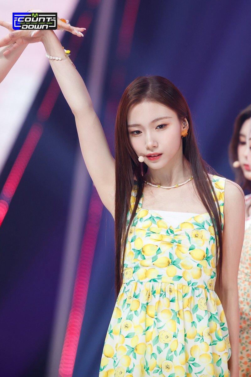 220630 Kep1er 'Up!' at M Countdown documents 5