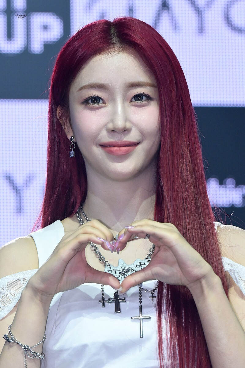 240701 STAYC Sumin - "Metamorphic" Comeback Showcase documents 1