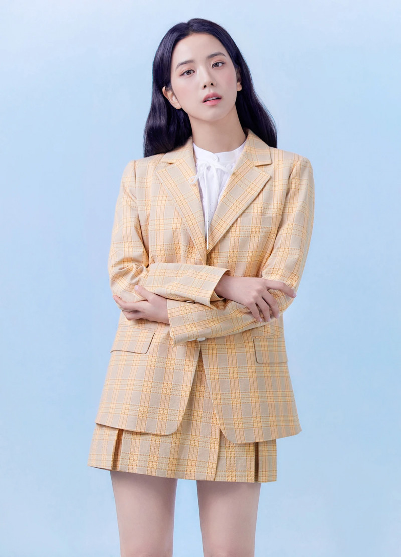 BLACKPINK's Jisoo for 'it MICHAA' 2021 Spring Campaign documents 4