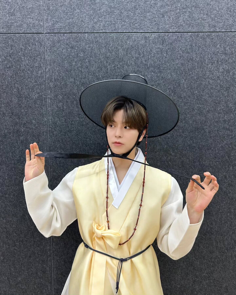 230928 SEUNGMIN Instagram Update documents 3