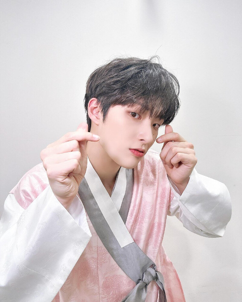 240103 ATEEZ Instagram Update - Mingi documents 6