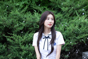 220924 8D Naver Post - Kang Hyewon -  Seasons of Blossom