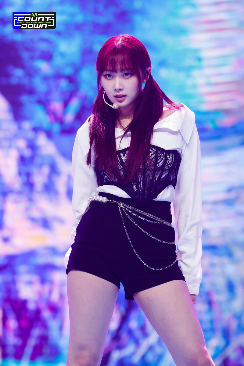 220714 aespa - 'Illusion' at M Countdown documents 12