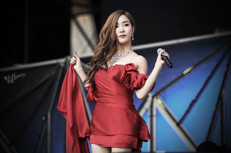 Tiffany – 140815 SMTOWN Live World Tour in Seoul documents 27