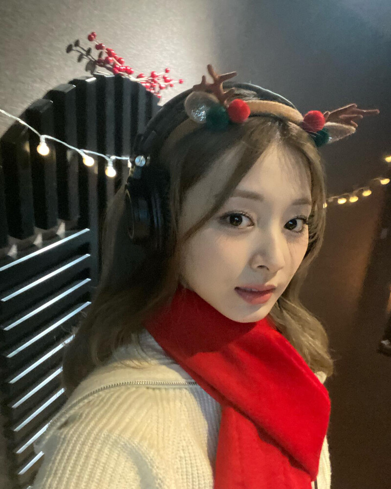 221221 TWICE Tzuyu Instagram Update documents 2