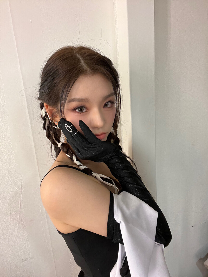 221222 SECRET NUMBER Weverse Update - Soodam documents 10