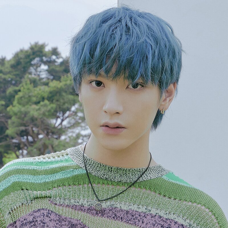 N.Flying "Man on the Moon" Concept Teaser Images documents 6