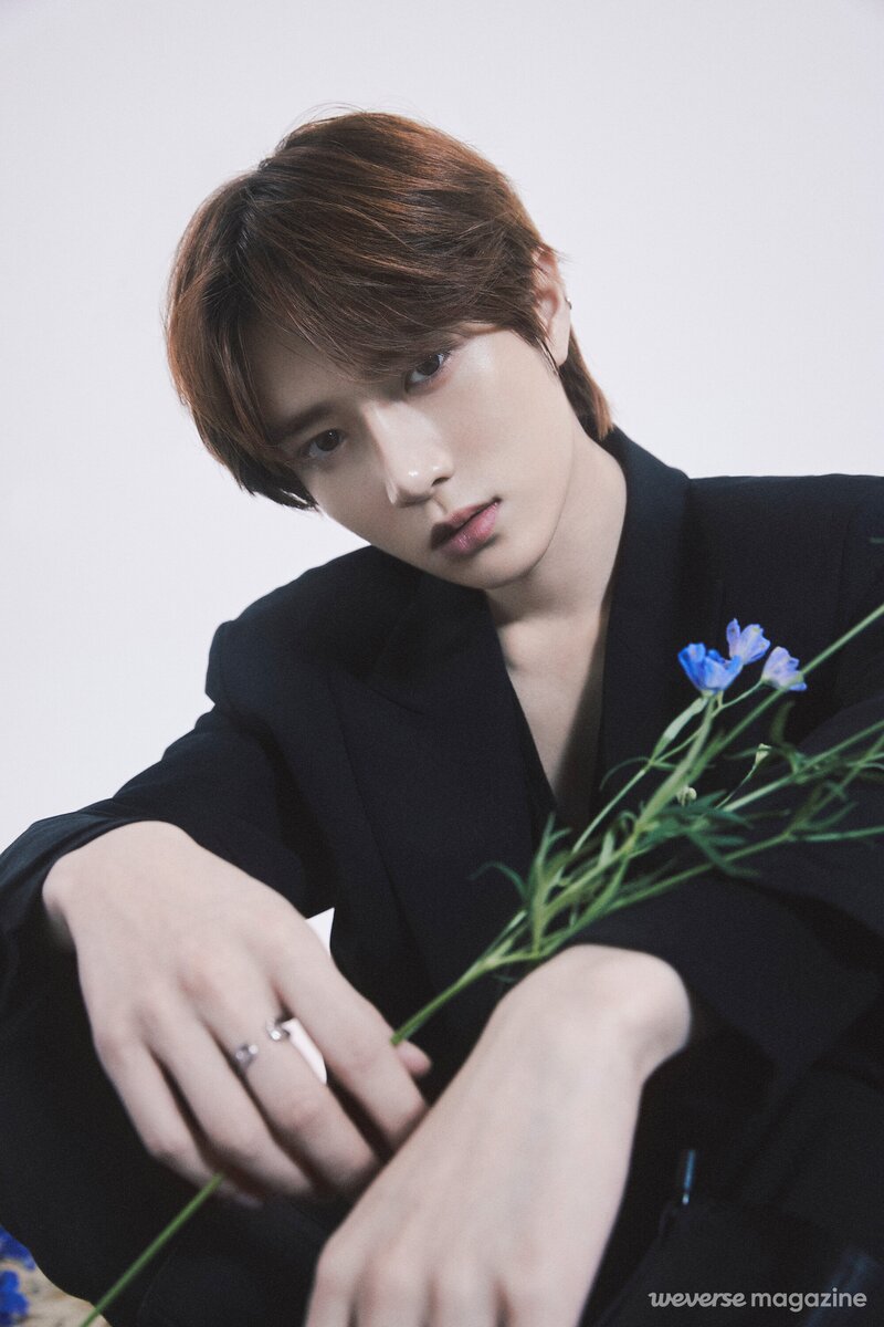 220518 BEOMGYU- WEVERSE Magazine 'minisode 2: THURSDAY'S CHILD' Comeback Interview documents 4