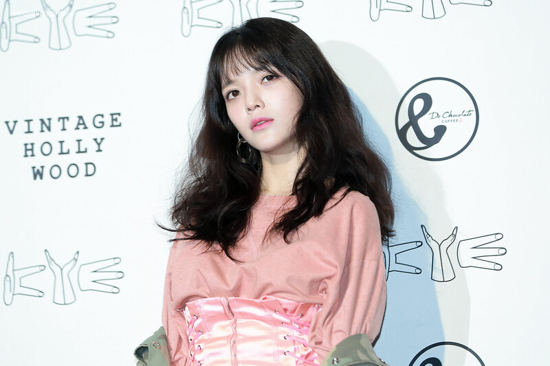 170331 AOA Jimin at 2017 F/W HERA Seoul Fashion Week documents 2