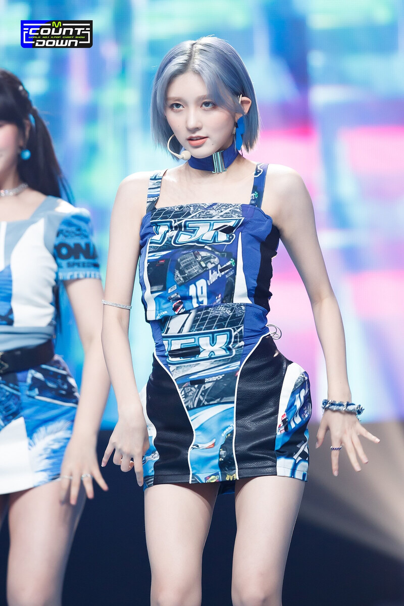 220901 IVE Gaeul 'After Like' at M Countdown documents 14