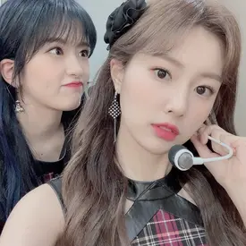 200227 IZ*ONE Twitter Update - Yujin & Hyewon