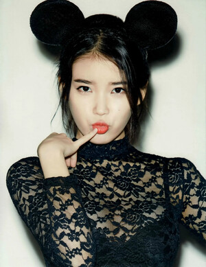 IU 2015 Official Calendar Photos