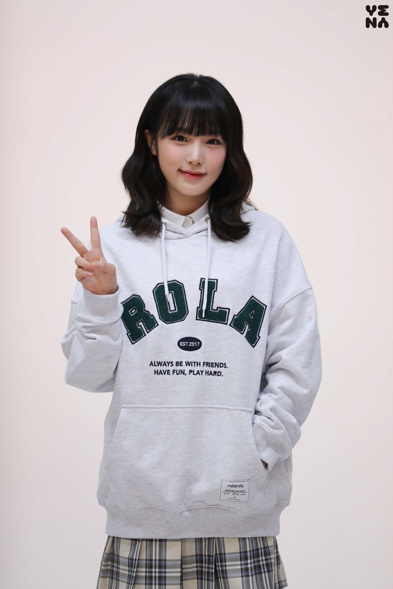 220224 Yuehua Naver Post - Yena - Girl's World S2 Poster Shoot documents 10