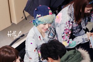 130126 Girls' Generation Sunny at Yeongdon Times Square fansign event