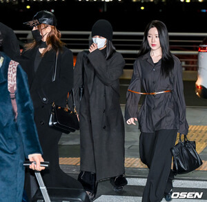 250103 (G)I-DLE at Incheon Airport