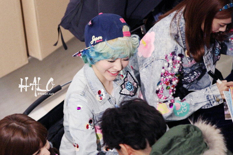 130126 Girls' Generation Sunny at Yeongdon Times Square fansign event documents 1