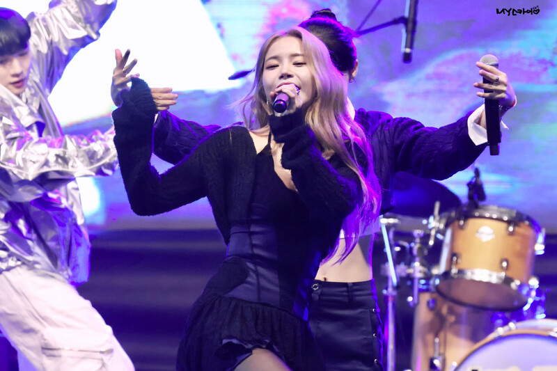 231025 MAMAMOO+ Solar - CHA Festival 2023 documents 14