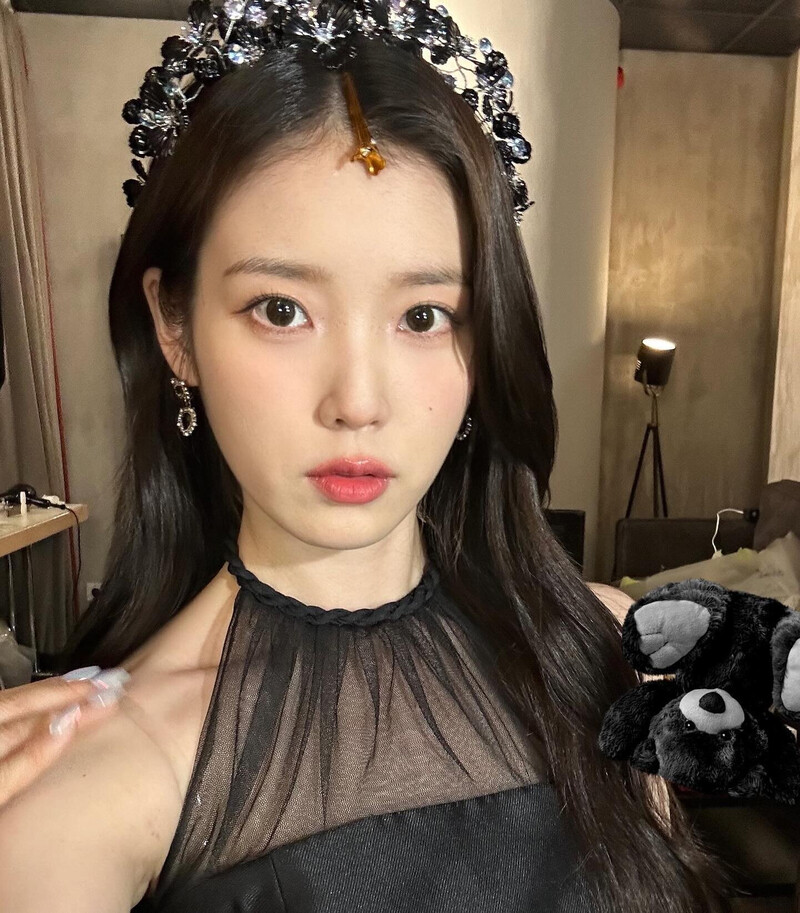 240626 IU Instagram Update documents 3