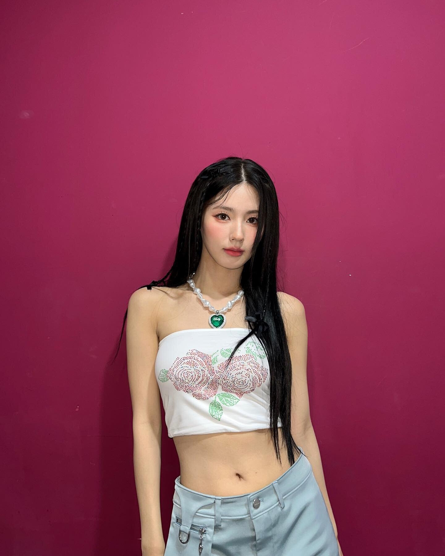 230527 - (G)I-DLE Miyeon Instagram Update | kpopping