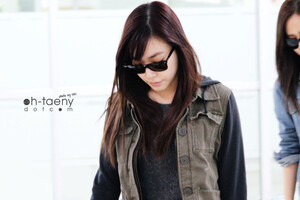 130328 Girls' Generation Tiffany at Gimpo Airport