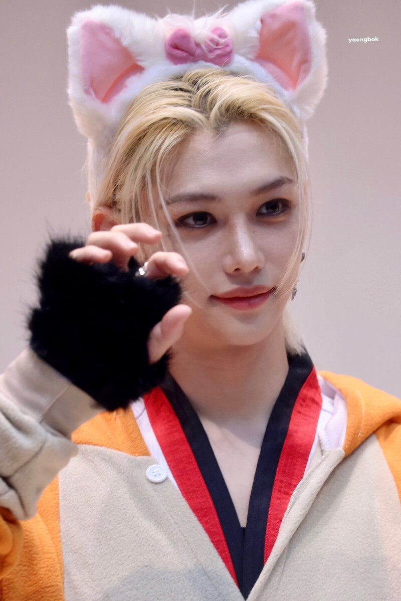 231119 Stray Kids Felix - Blue Dream Media Fansign Event documents 1