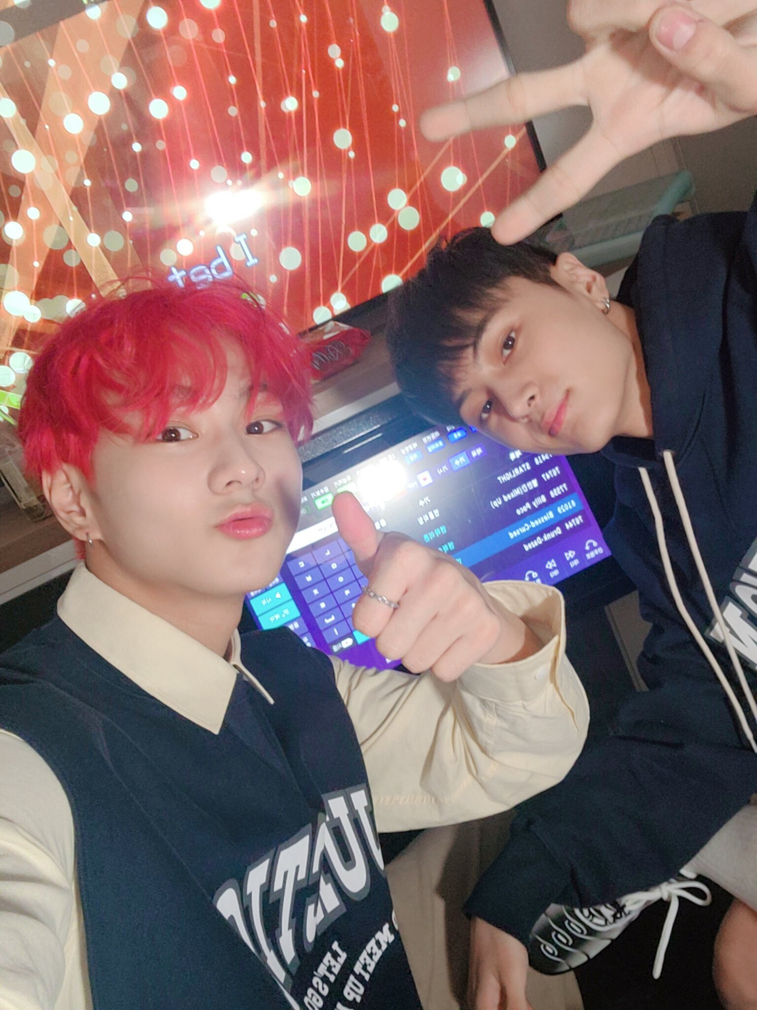 220621 ENHYPEN Twitter Update- JAY x JUNGWON | kpopping