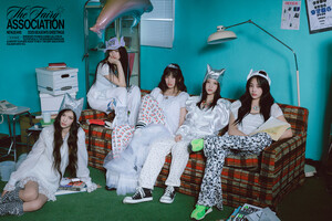 NewJeans 2025 Season's Greetings 'The Fairy Association' - Concept Photos