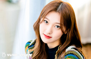 201021 [Osen Oh! Sketch] Star Road - LOONA Choerry