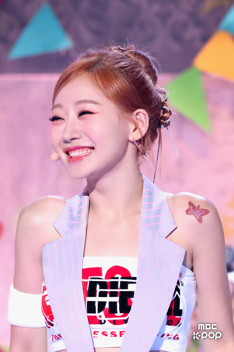 240706 KISS OF LIFE Julie - 'Sticky' at Music Core documents 1