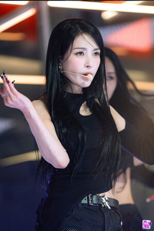 240331 BoA - 'Emptiness' at Inkigayo