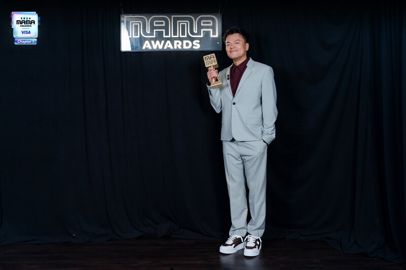 241122 MAMA Awards Twitter Update - J.Y. Park documents 2