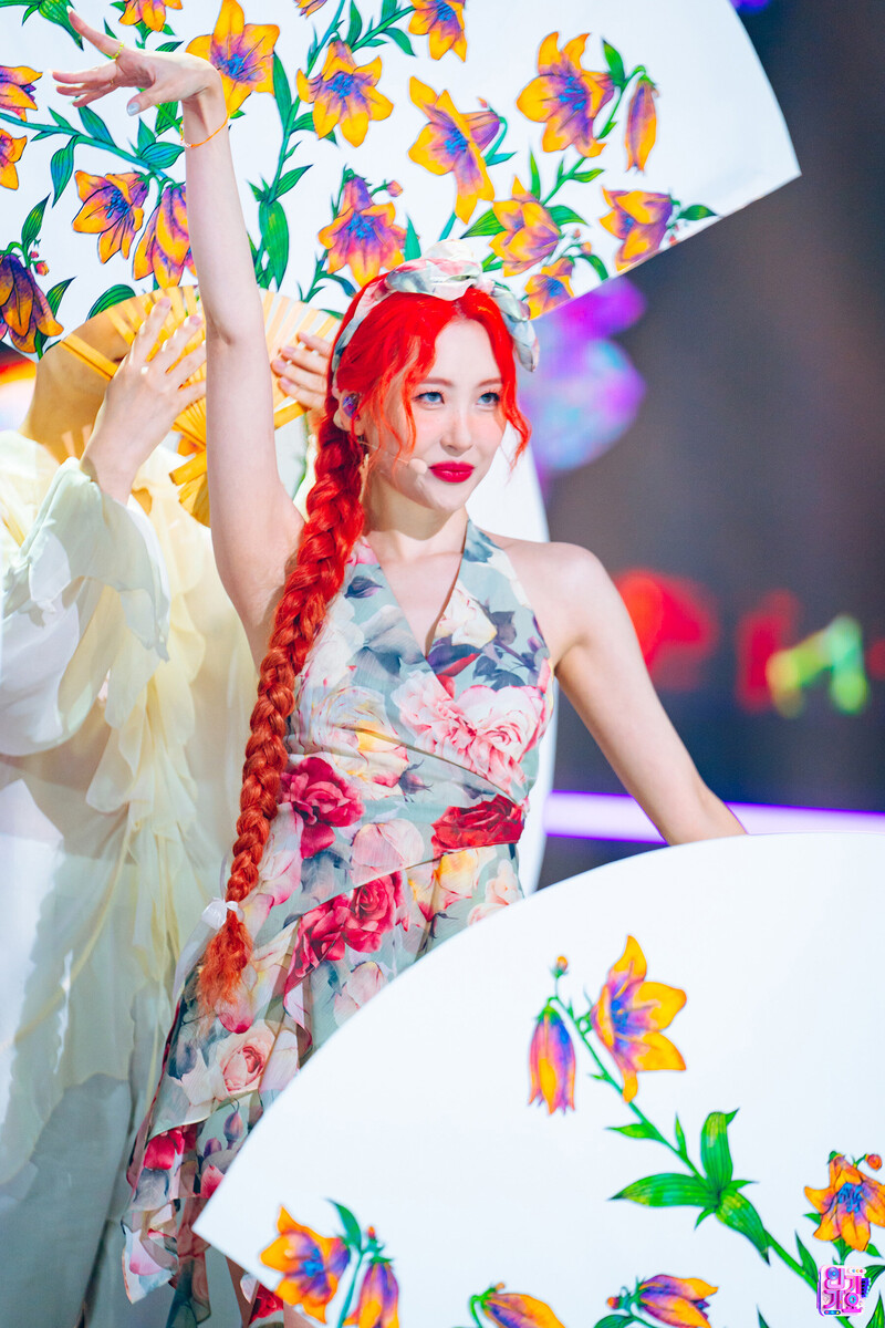 220710 SUNMI - Heart Burn at Inkigayo documents 3