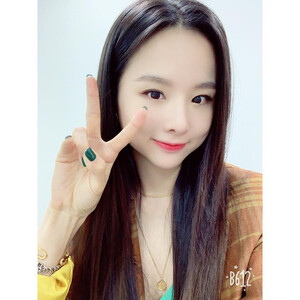 181013 Solji Instagram Update