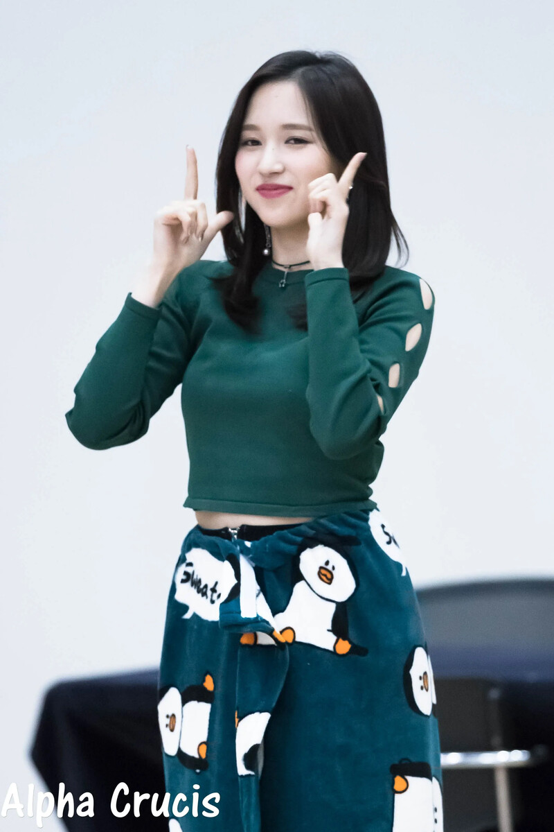 Mina941.jpg