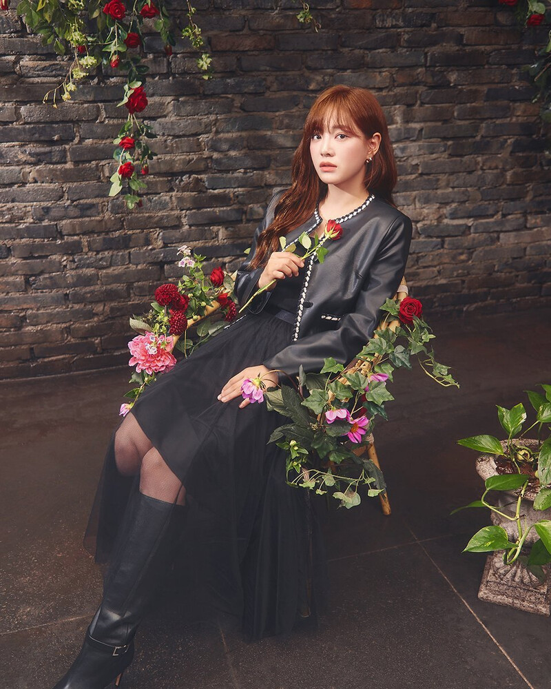 Sejeong for Roem 2022 Fall Collection - Moments in Romantic Garden documents 5