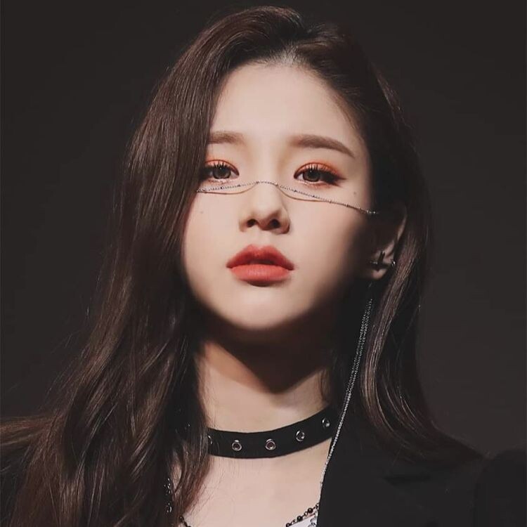 LOONAot12lover