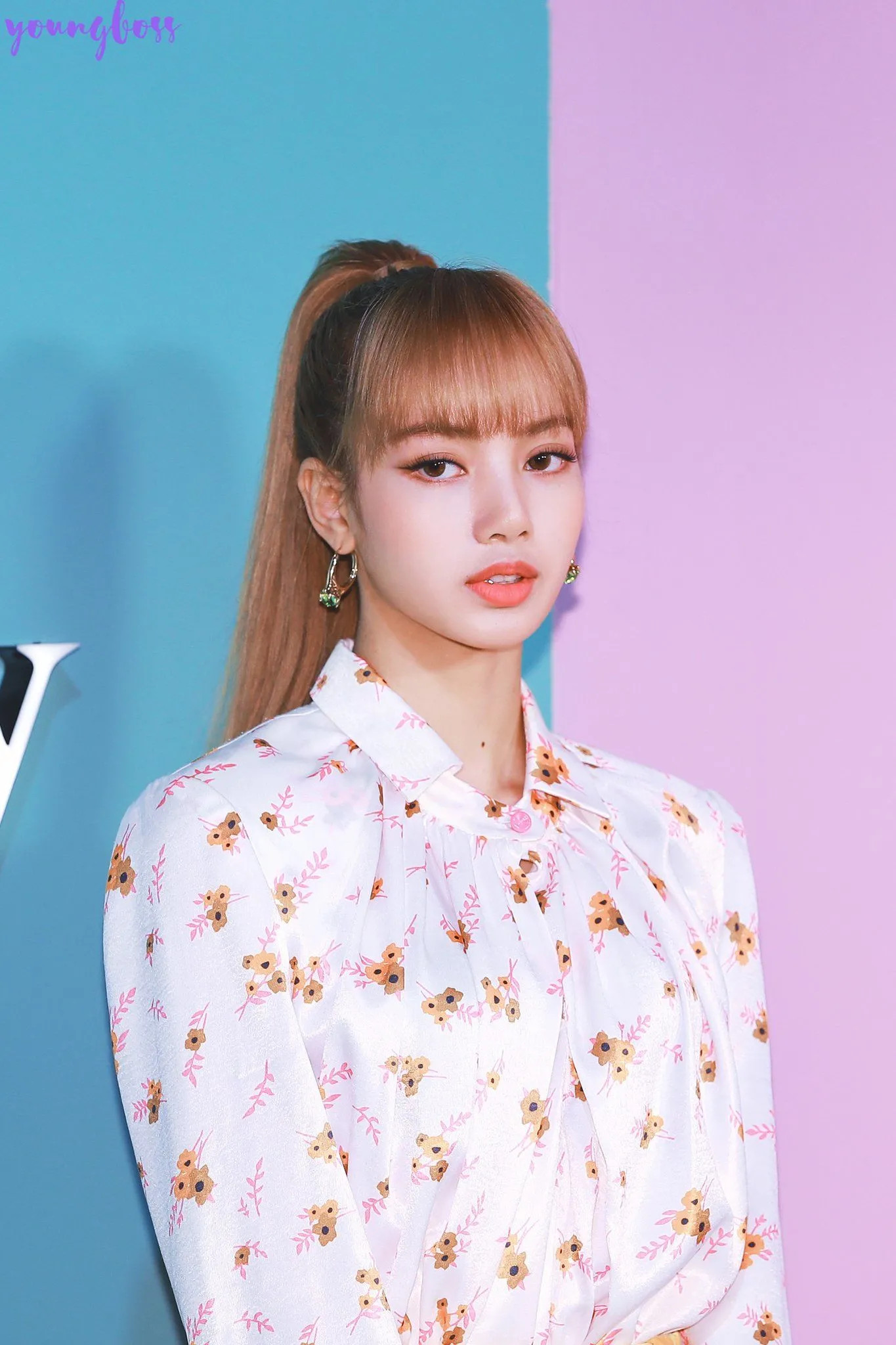 180906 BLACKPINK Rose & Lisa at Mulberry 2018 FW Collection Fashion ...