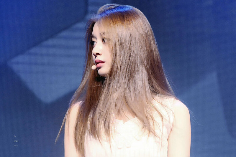 Jiyeon1180.jpg