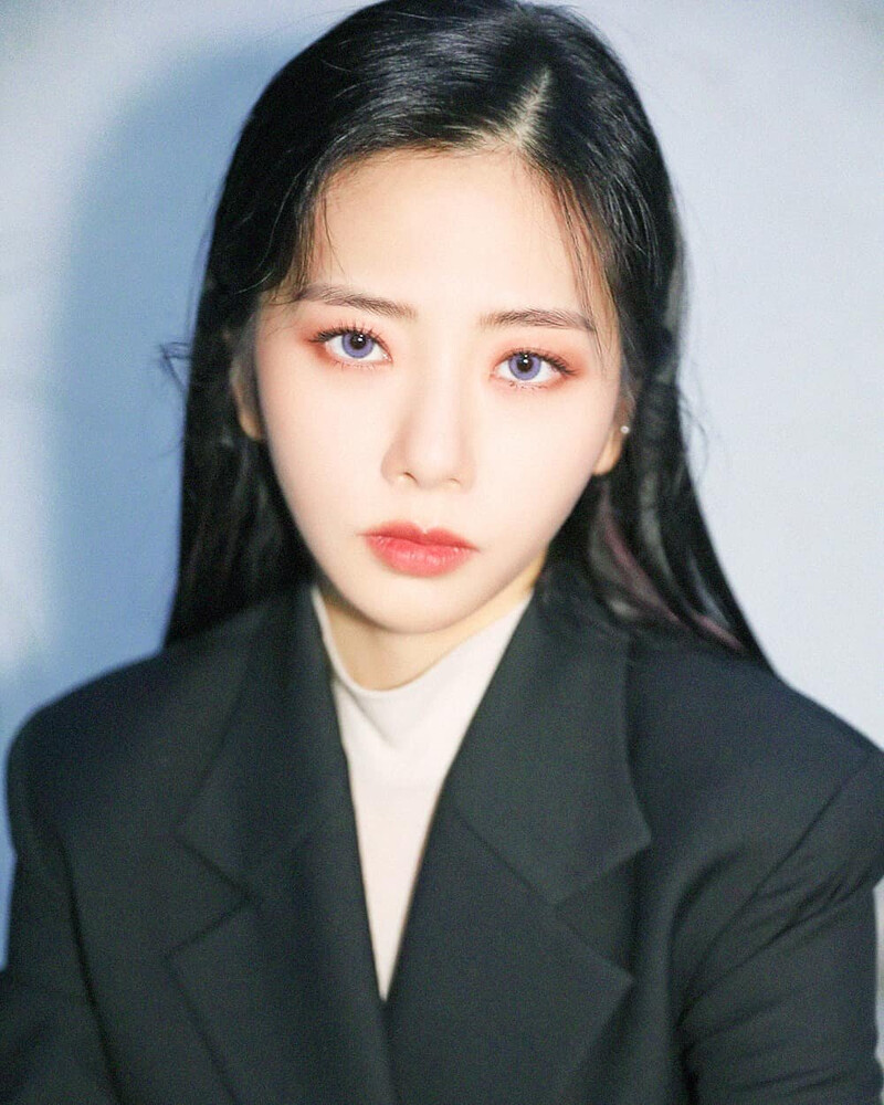 210701 Dreamcatcher Instagram Update - Road to Utopia Behind documents 7