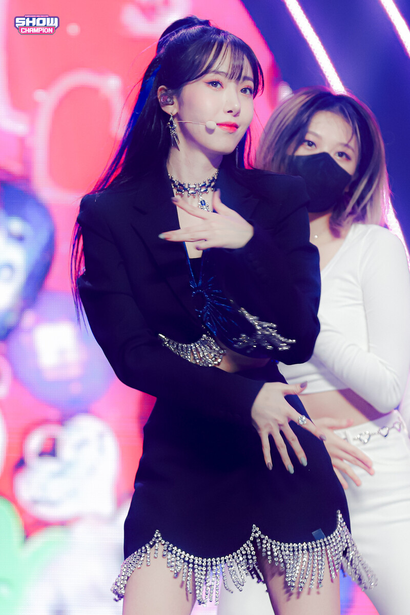 220223 VIVIZ - 'BOP BOP!' at Show Champion documents 8