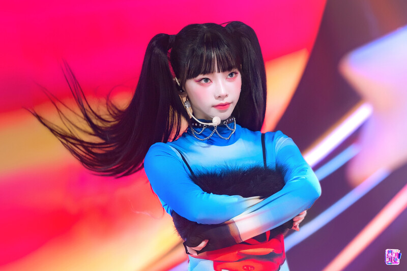 240519 aespa Karina - 'Supernova' at Inkigayo documents 1